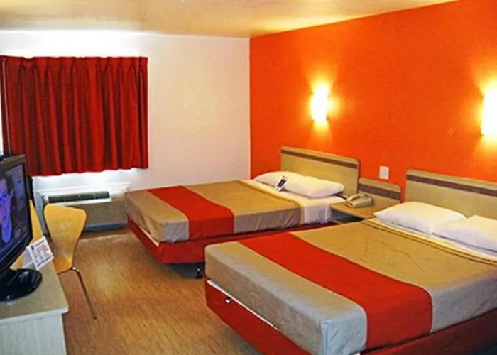 Motel 6-Pasadena, Tx