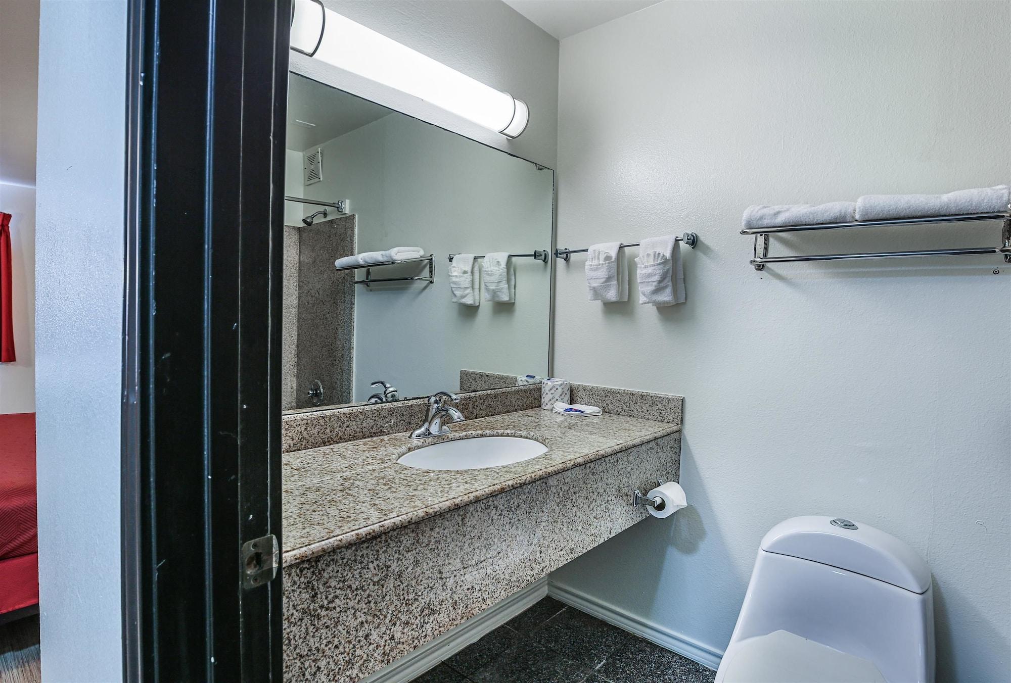 6-pasadena, Tx Hotel